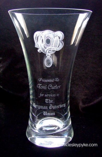 engraved-glass-bou