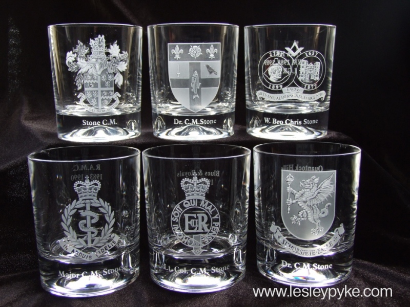 engraved-glass-coat-of-arms-set2