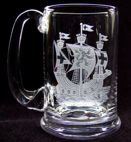 engraved-glass-ship